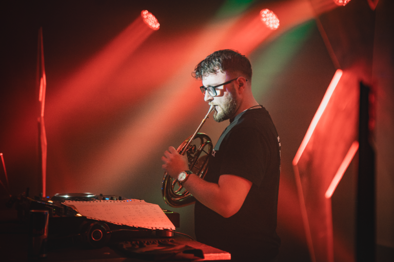 c8ed21db4f678f3b13b9d5ee16489088