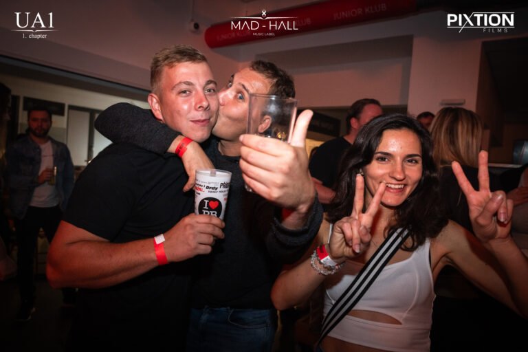 madhall-selection-10